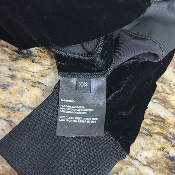 Lafayette 148 New York Joplin Velvet Silk Blend Blouse In Black Size XXS - Picture 7 of 10